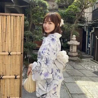 穿和服租借愉快的浅草学生旅行